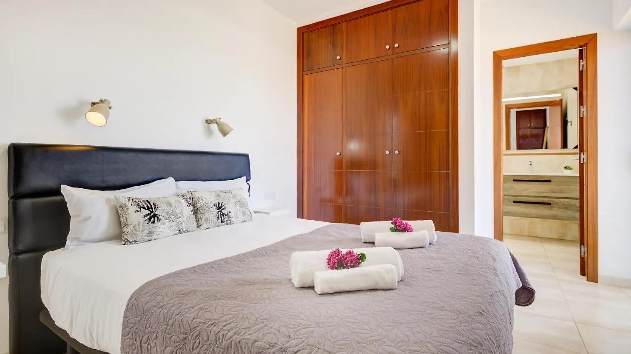 Relax Home Costa De Antigua Holiday home